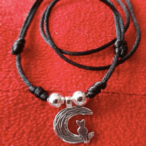 Colgante gato luna web